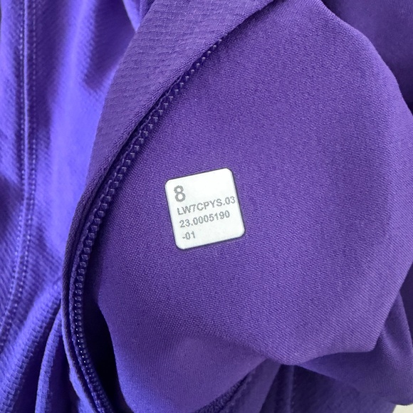 Lululemon License to Train High-Rise Short 4" Size 8 Petrol Purple - Picture 3 of 3